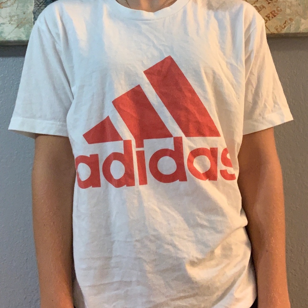 Adidas shirt 🛍 ( 3 for $35)